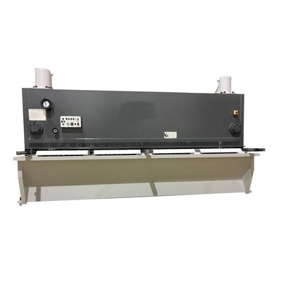 Qc12k-6x3200 মেটাল স্বয়ংক্রিয় হাইড্রোলিক গিলোটিন শিয়ারিং মেশিন 3200 মিমি